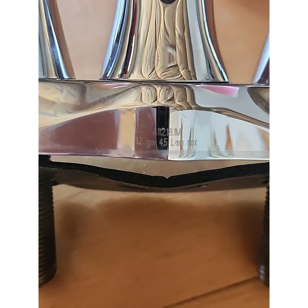 Moen 6410 Eva 4